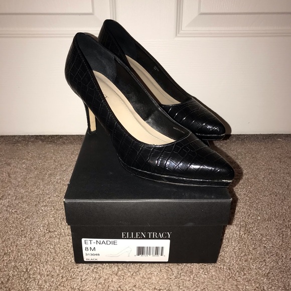 Ellen Tracy Nadie Platform High Heel in Snakeskin - Picture 6 of 6